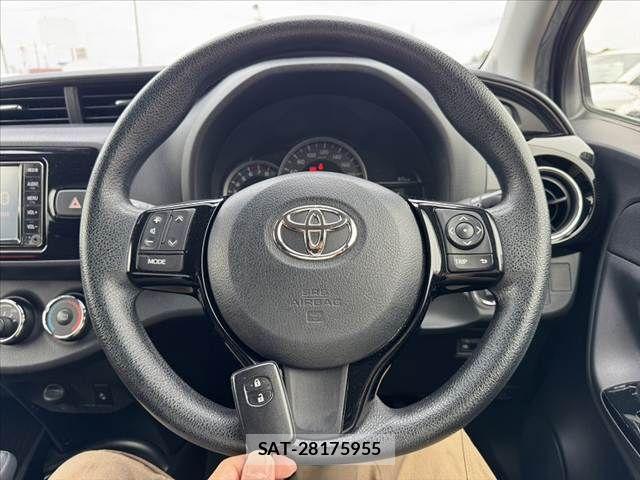 Toyota VITZ 2019-10 7964292-6