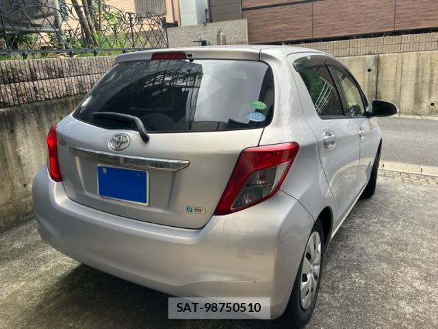 Toyota VITZ 2014-02 7964304-3