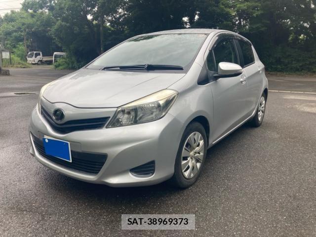 Toyota VITZ 2012-01 7964302-0