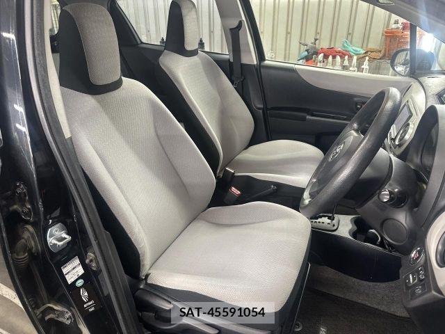 Toyota VITZ 2011-06 7964291-9