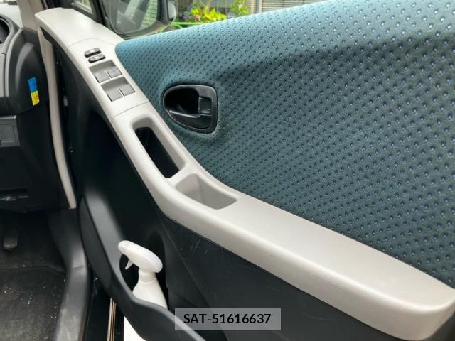 Toyota VITZ 2005-06 7964300-11