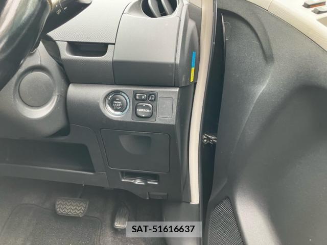 Toyota VITZ 2005-06 7964300-12