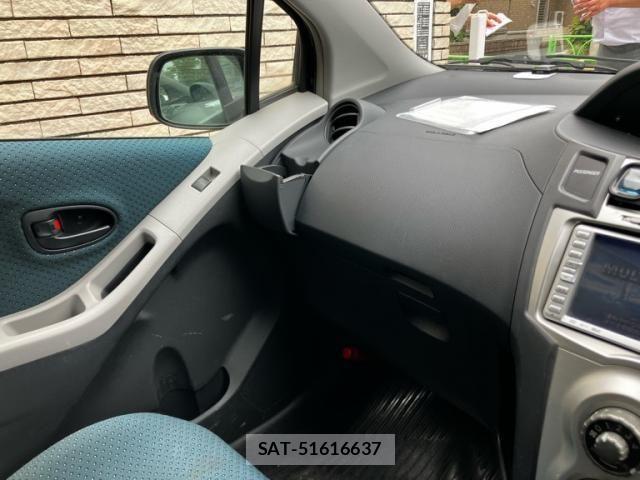 Toyota VITZ 2005-06 7964300-18