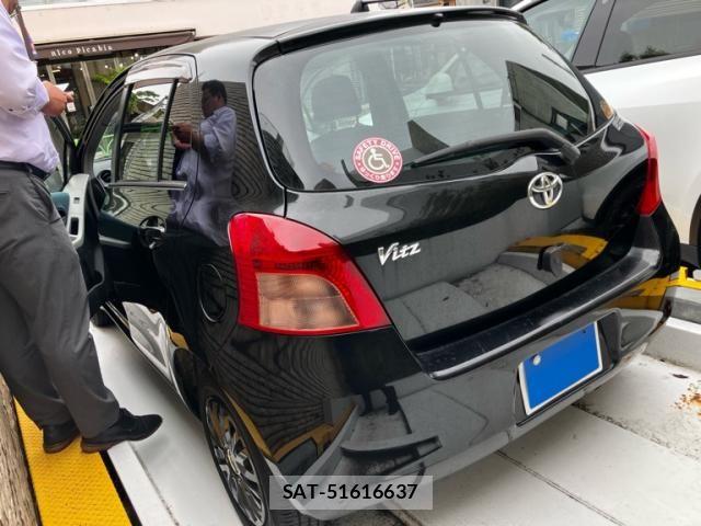 Toyota VITZ 2005-06 7964300-3