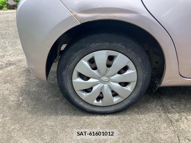 Toyota VITZ 2012-01 7964305-7