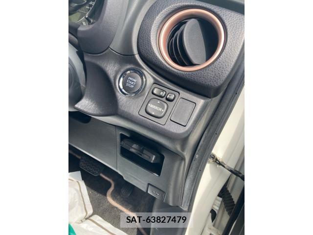 Toyota VITZ 2013-01 7964303-13
