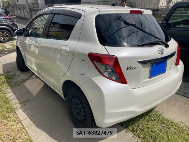 Toyota VITZ 2013-01 7964303-2