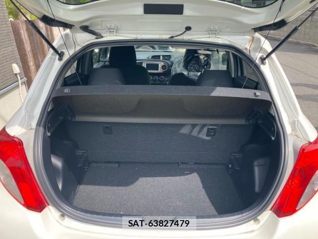 Toyota VITZ 2013-01 7964303-8