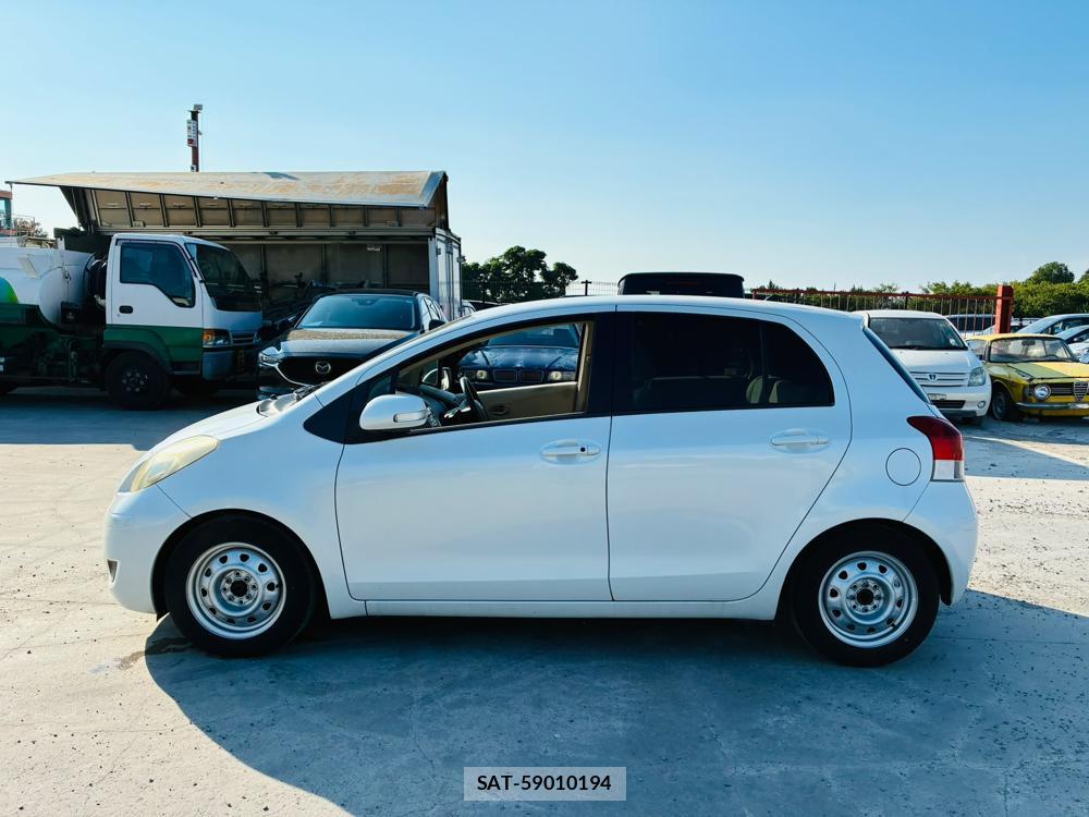 Toyota VITZ 2010-03 7860322-1