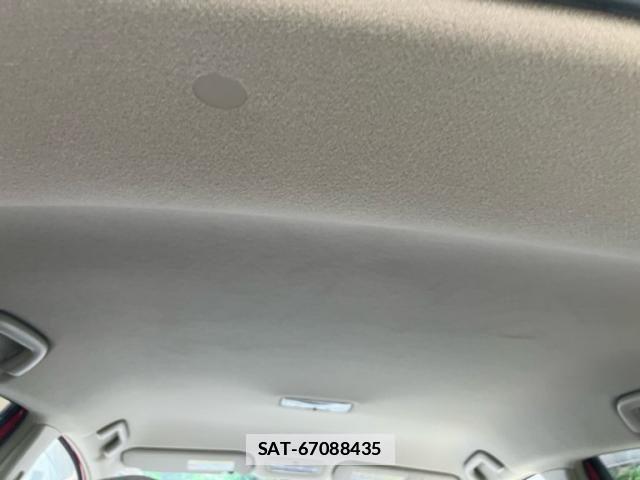 Toyota VITZ 2010-01 7981458-16