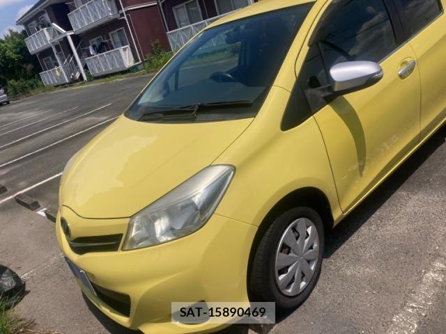Toyota VITZ 2013-07 7981460-0