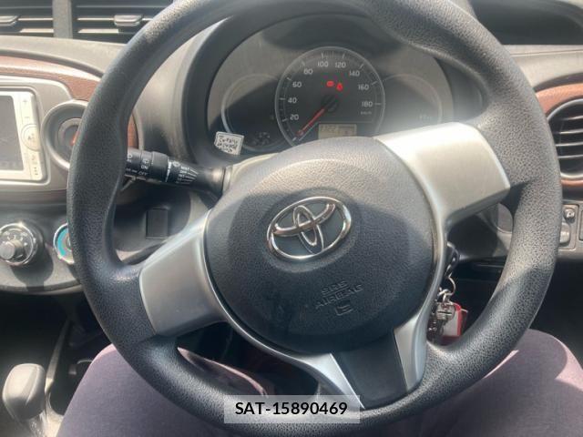 Toyota VITZ 2013-07 7981460-13