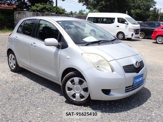 Toyota VITZ 2005-03 7981454-0