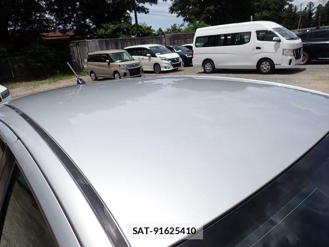 Toyota VITZ 2005-03 7981454-9
