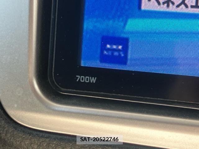 Toyota VITZ 2014-07 7981459-23