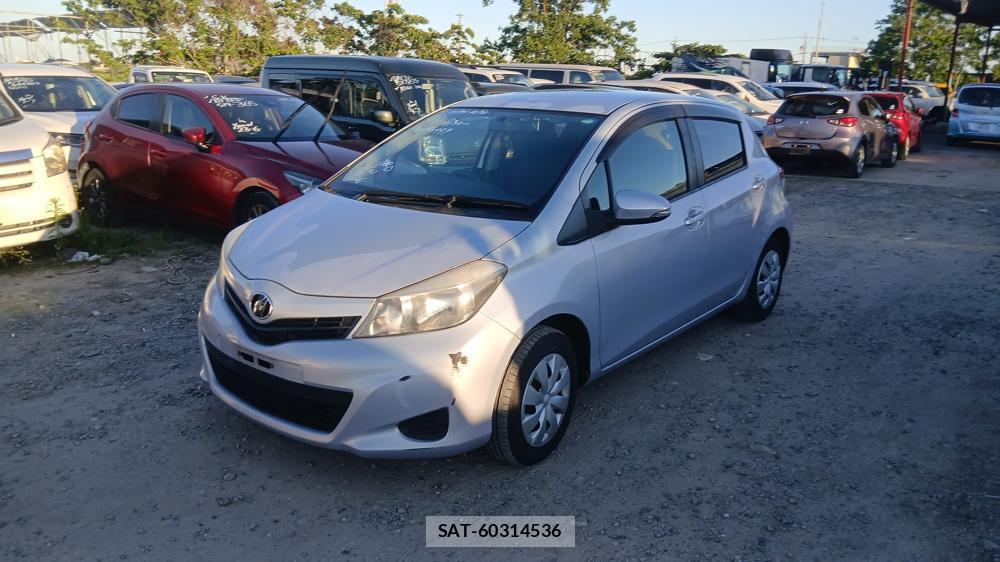 Toyota VITZ 2013-09 7610992-0