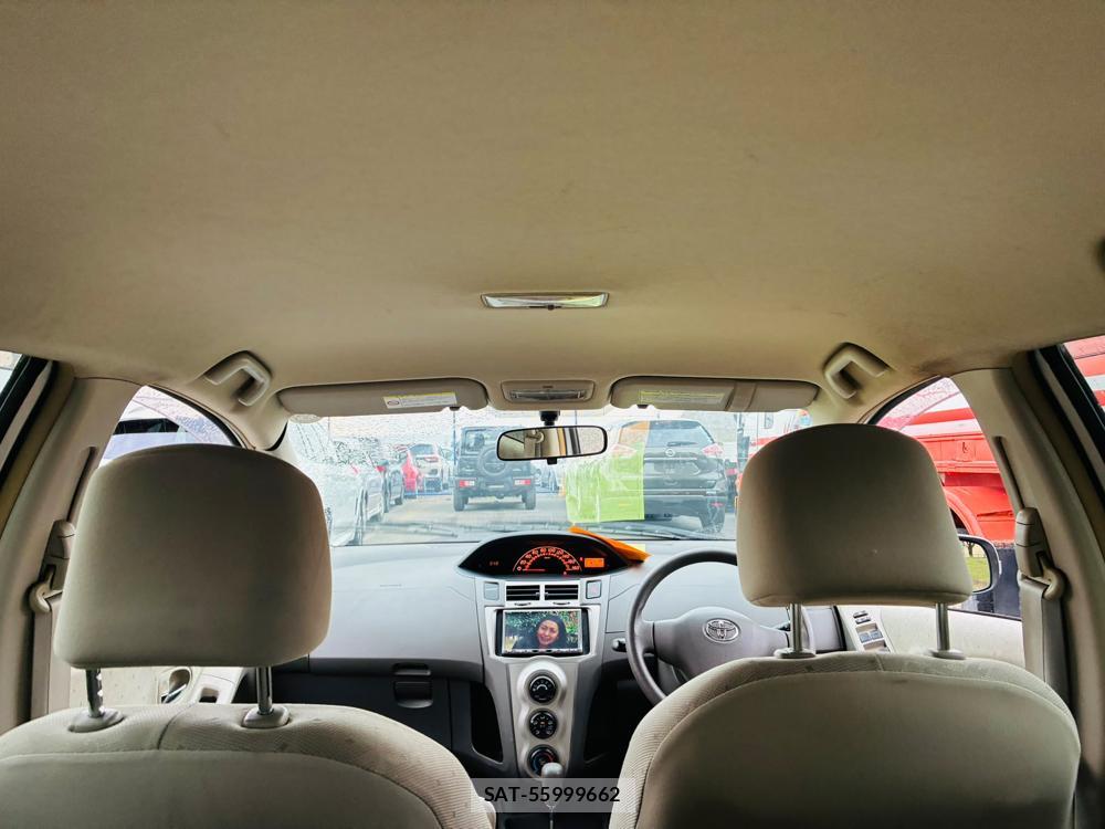 Toyota VITZ 2008-12 7914612-24