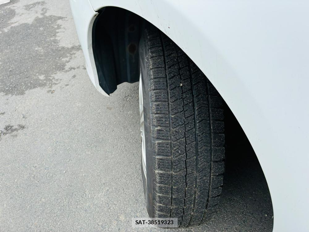 Toyota VITZ 2011-06 7749332-31
