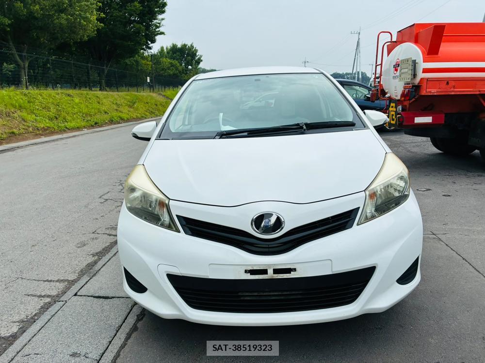 Toyota VITZ 2011-06 7749332-7