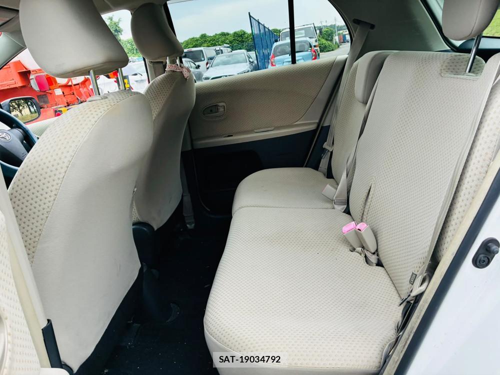 Toyota VITZ 2007-05 7933421-9