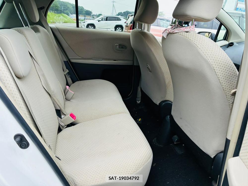 Toyota VITZ 2007-05 7933421-8