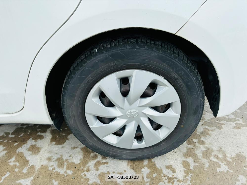 Toyota VITZ 2017-05 7939789-30