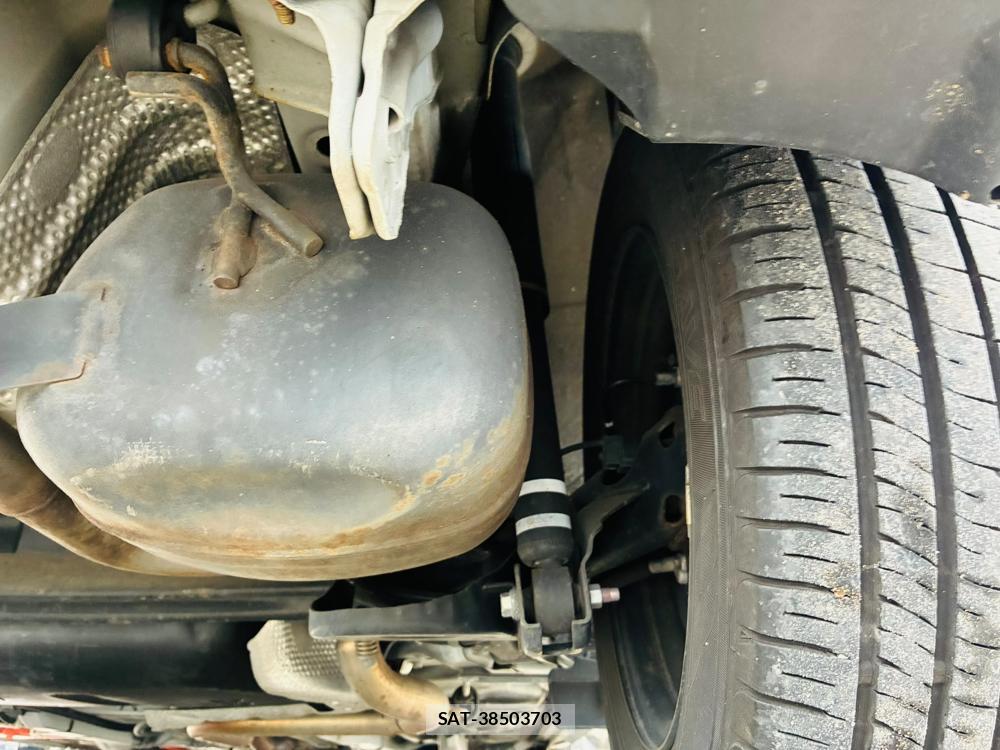 Toyota VITZ 2017-05 7939789-36