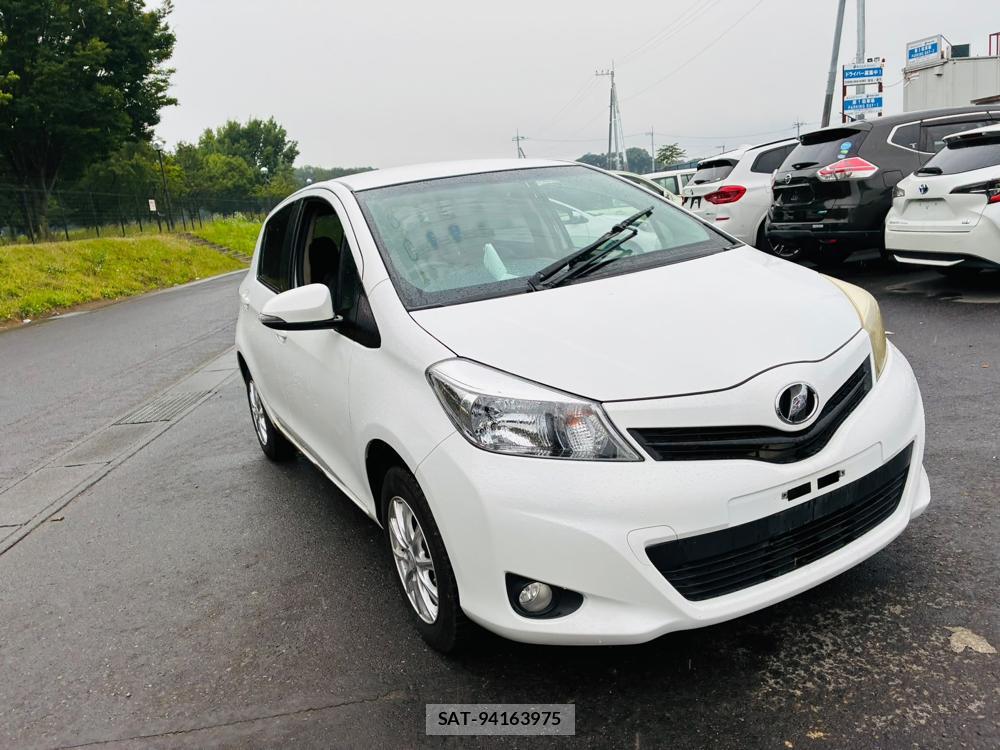 Toyota VITZ 2011-05 7749331-0
