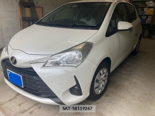 Toyota VITZ 2018-09 8039010-1