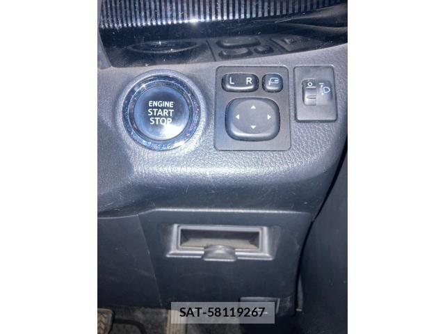 Toyota VITZ 2018-09 8039010-22