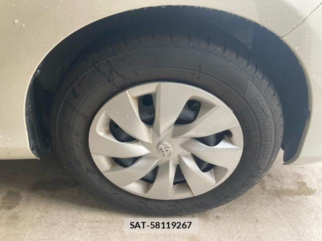 Toyota VITZ 2018-09 8039010-5