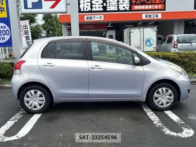 Toyota VITZ 2010-04 8039021-17