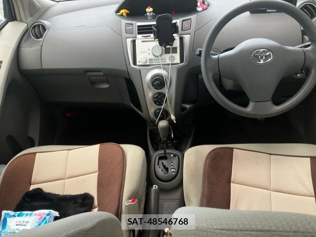 Toyota VITZ 2010-06 8039022-15