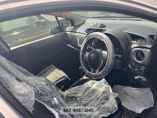 Toyota VITZ 2014-05 8039018-16