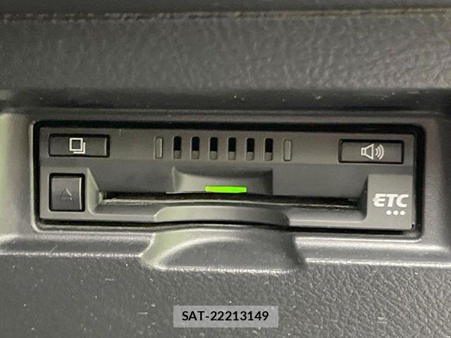 Toyota VITZ 2017-07 8039011-5