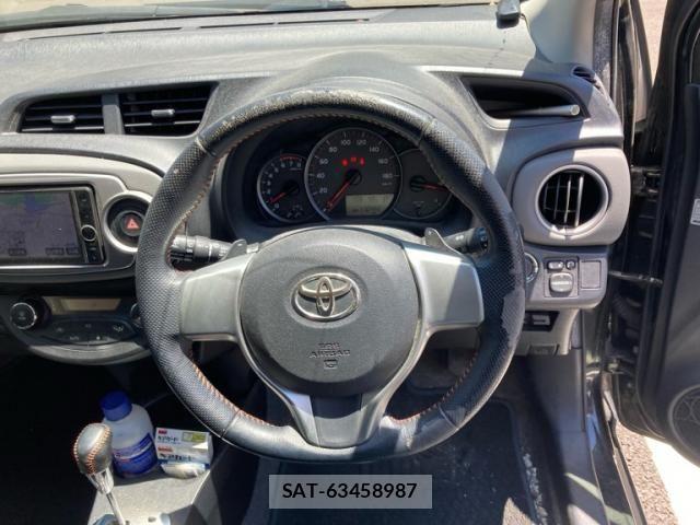 Toyota VITZ 2012-06 8039009-11