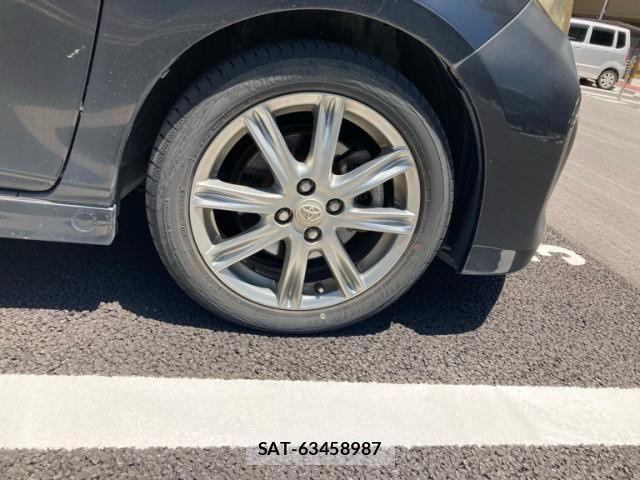 Toyota VITZ 2012-06 8039009-5