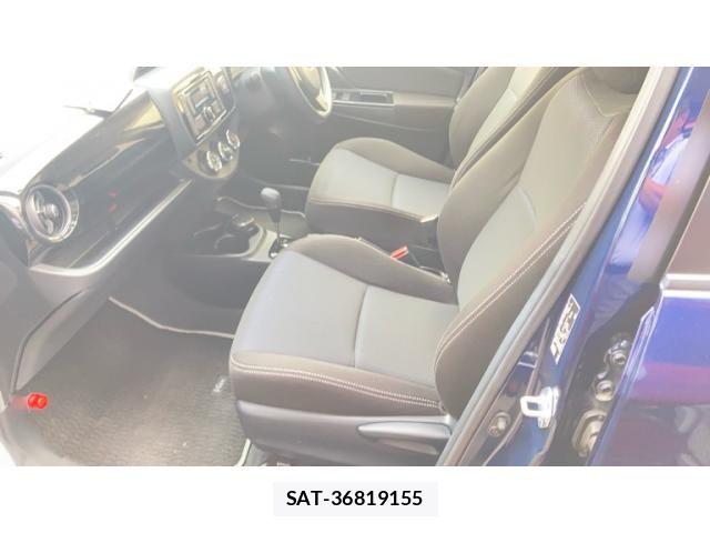 Toyota VITZ 2017-10 8039012-17