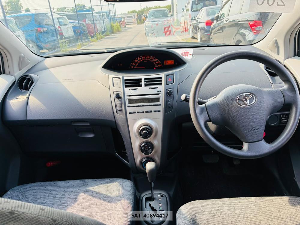 Toyota VITZ 2010-07 8053177-12