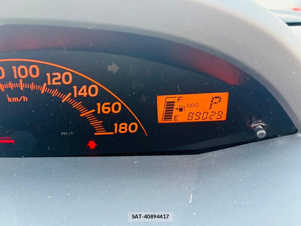 Toyota VITZ 2010-07 8053177-15
