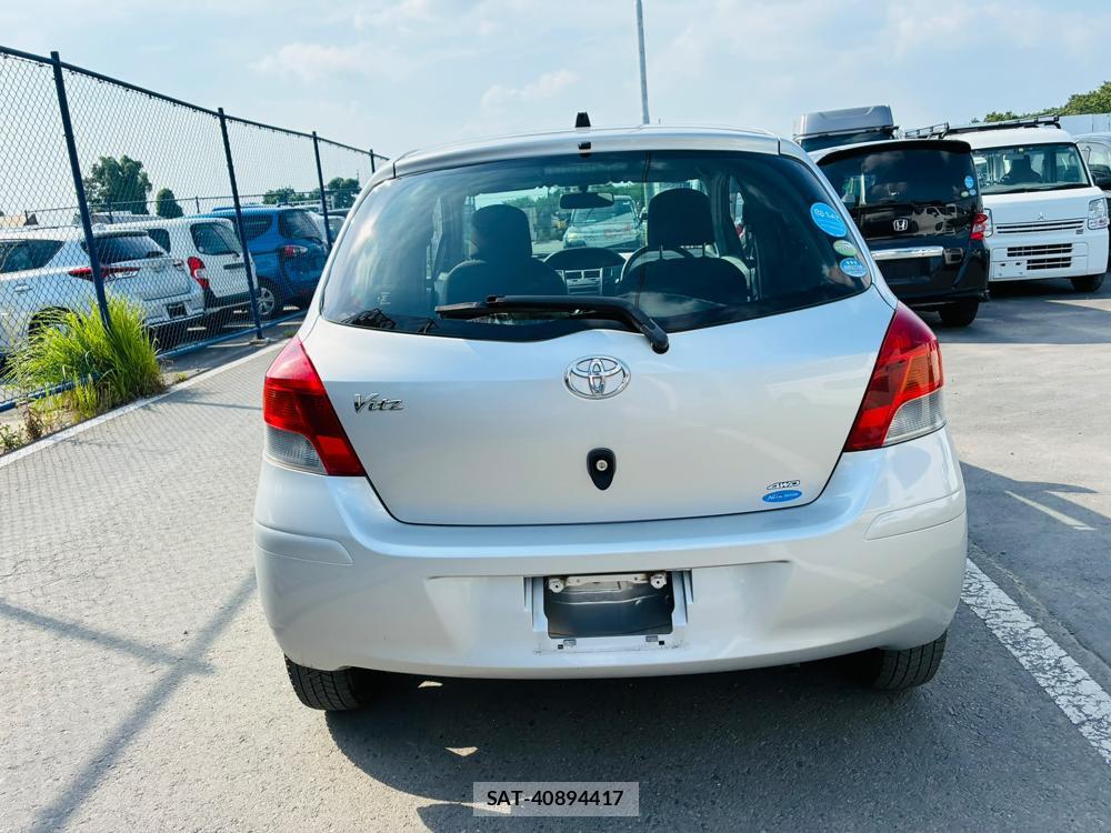 Toyota VITZ 2010-07 8053177-3