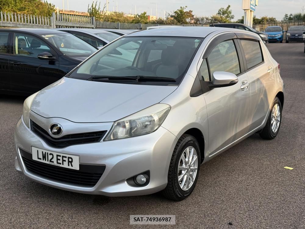 Toyota VITZ 2012-07 1325368-0