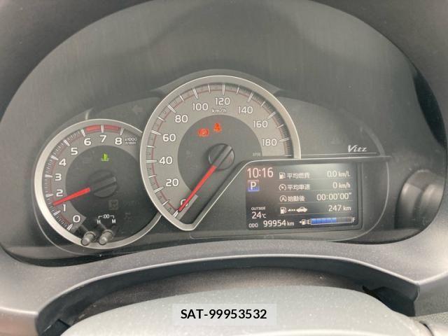 Toyota VITZ 2015-01 8076052-19