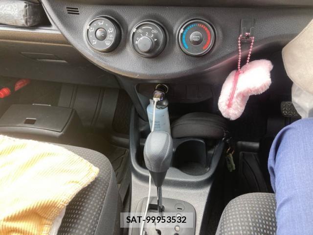 Toyota VITZ 2015-01 8076052-21