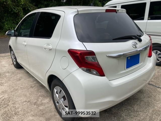Toyota VITZ 2015-01 8076052-4