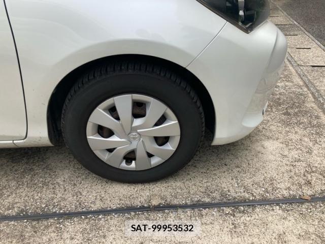 Toyota VITZ 2015-01 8076052-6