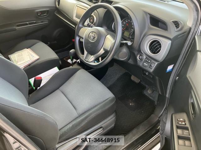 Toyota VITZ 2014-02 8076051-11