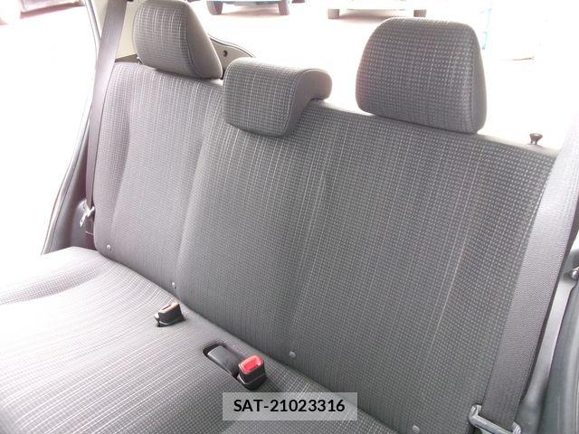 Toyota VITZ 2016-04 8076053-9