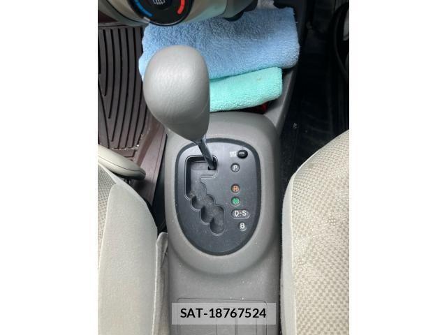 Toyota VITZ 2009-08 8076056-18