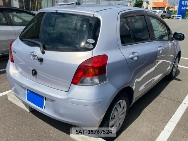 Toyota VITZ 2009-08 8076056-4